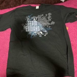TWILIGHT, TEAM EDWARD NEW MOON ERA SHIRT (NEVER WORN, TAG ON) SIZE XL